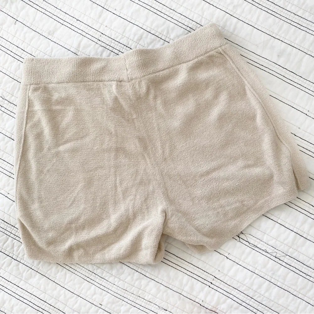 NWT Barefoot Dreams Cozy Chic Ultra Lite Rib Inset Shorts in Stone Taupe size XS